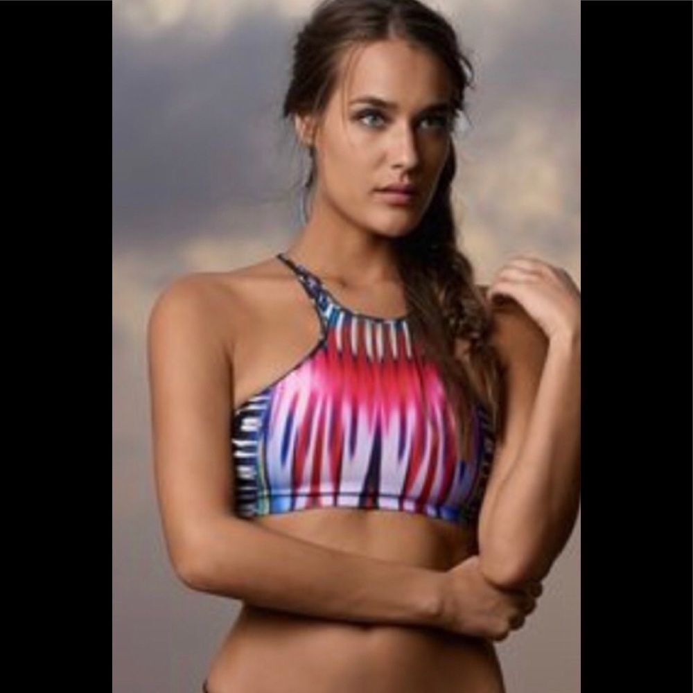 PILYQ yoga top/bikini top. NWT